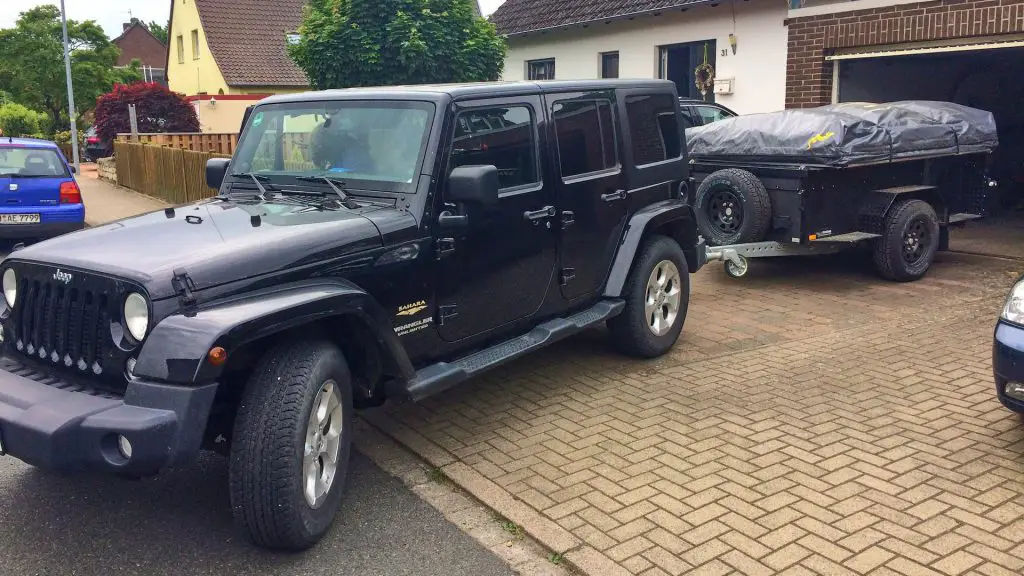 Wrangler mit Gordigear Anhängerzelt