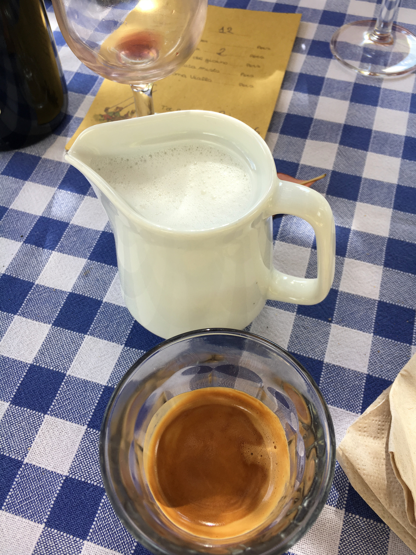Espresso in der Toskana