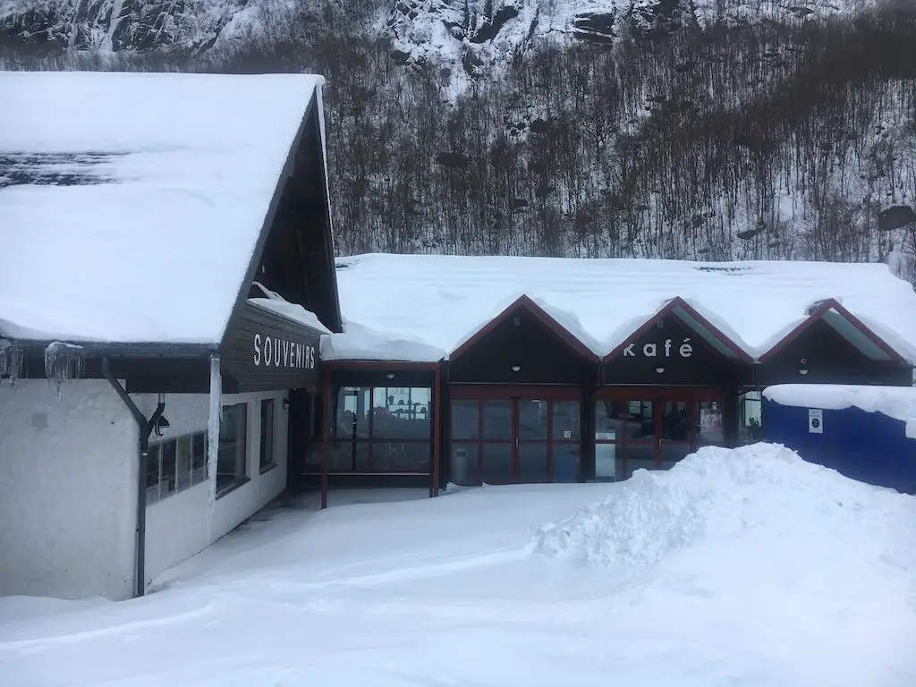 Briksdahlsbreen Soufeniershop