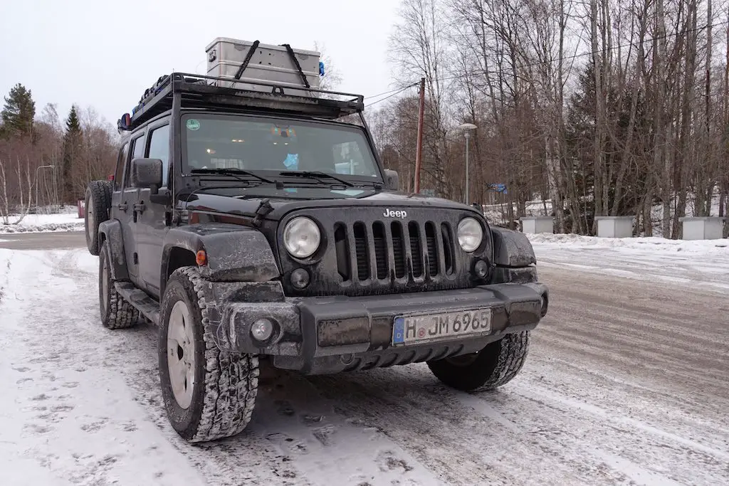 Eis Wrangler mit neuen Scheibenwischern