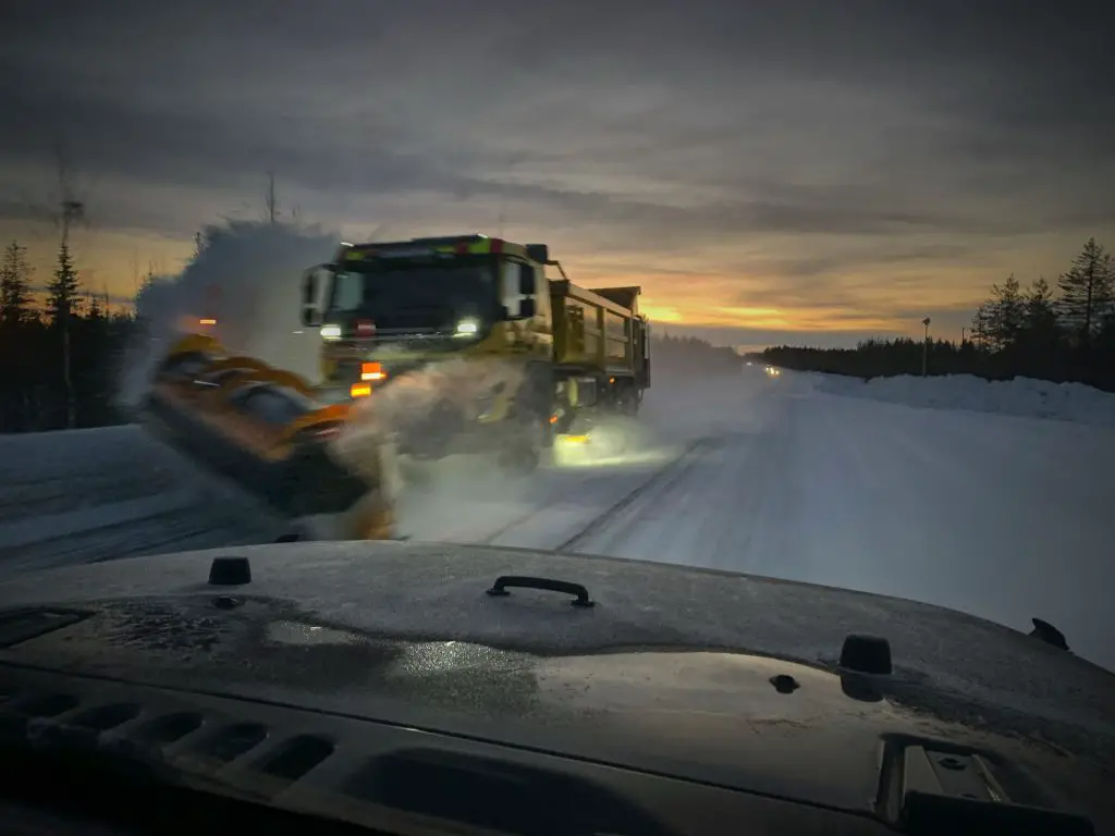 Schneepflug bei Rovaniemi