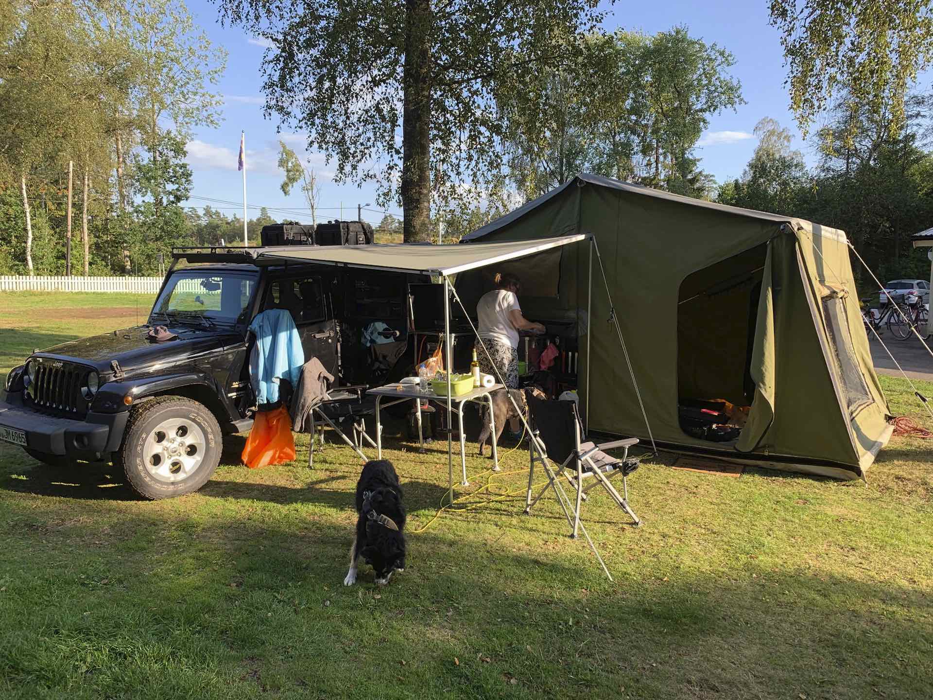 Welches Faltcaravan Zubehör benötigst Du, 20 wichtige Dinge