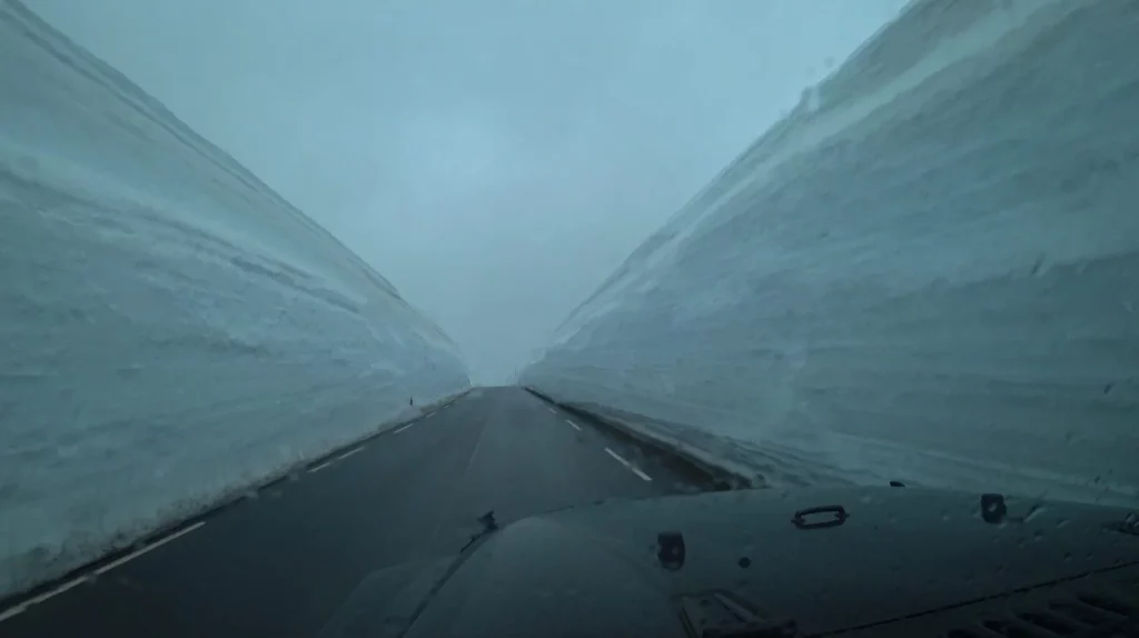 Schneewände auf Jotunheimen