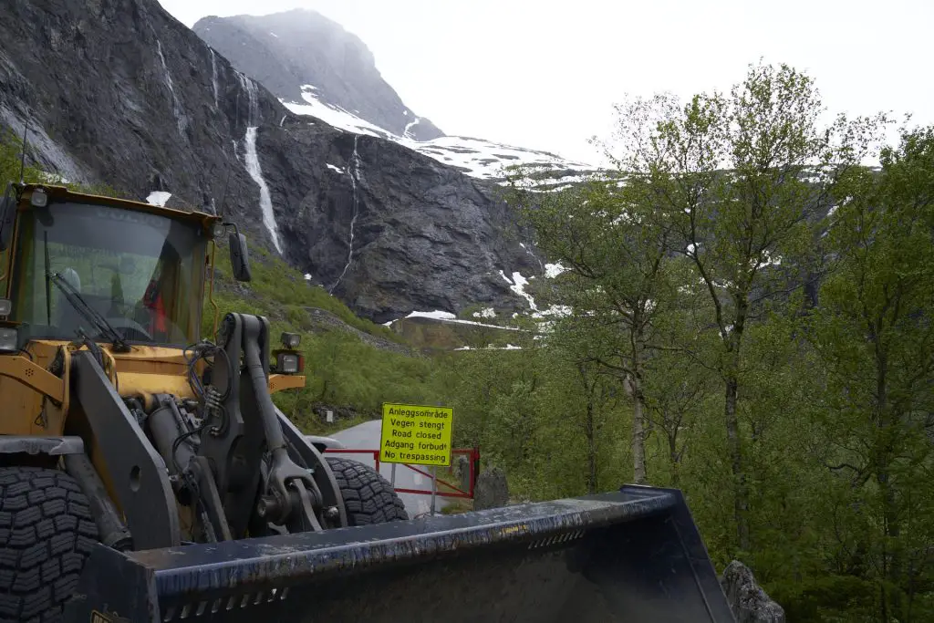 Der Bagger vor den Trollstigen