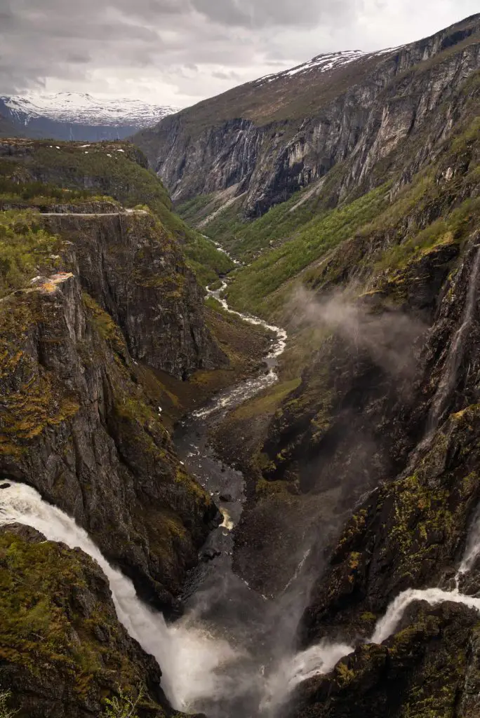 Vøringfossen von Oben, eine der Sehenswürdigkeiten Südnorwegens